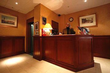 De Montmartre Hotel 3*