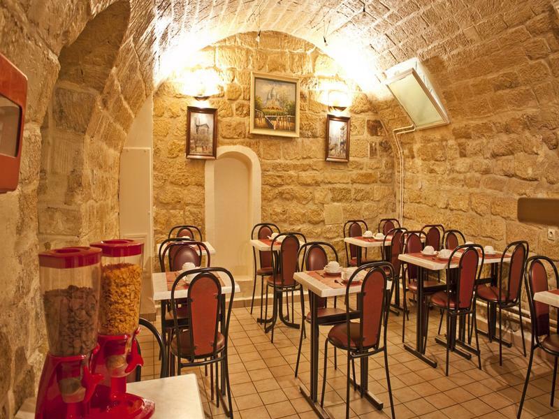 Hotel De Montmartre 3*